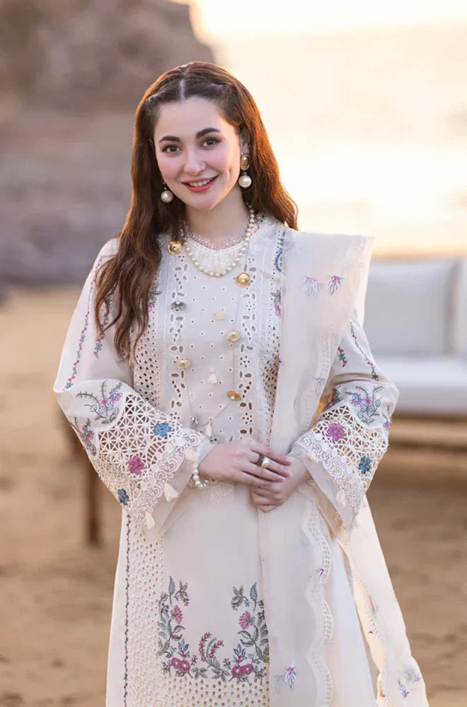 3 Piece Chickenkari Embroidered Lawn Suit