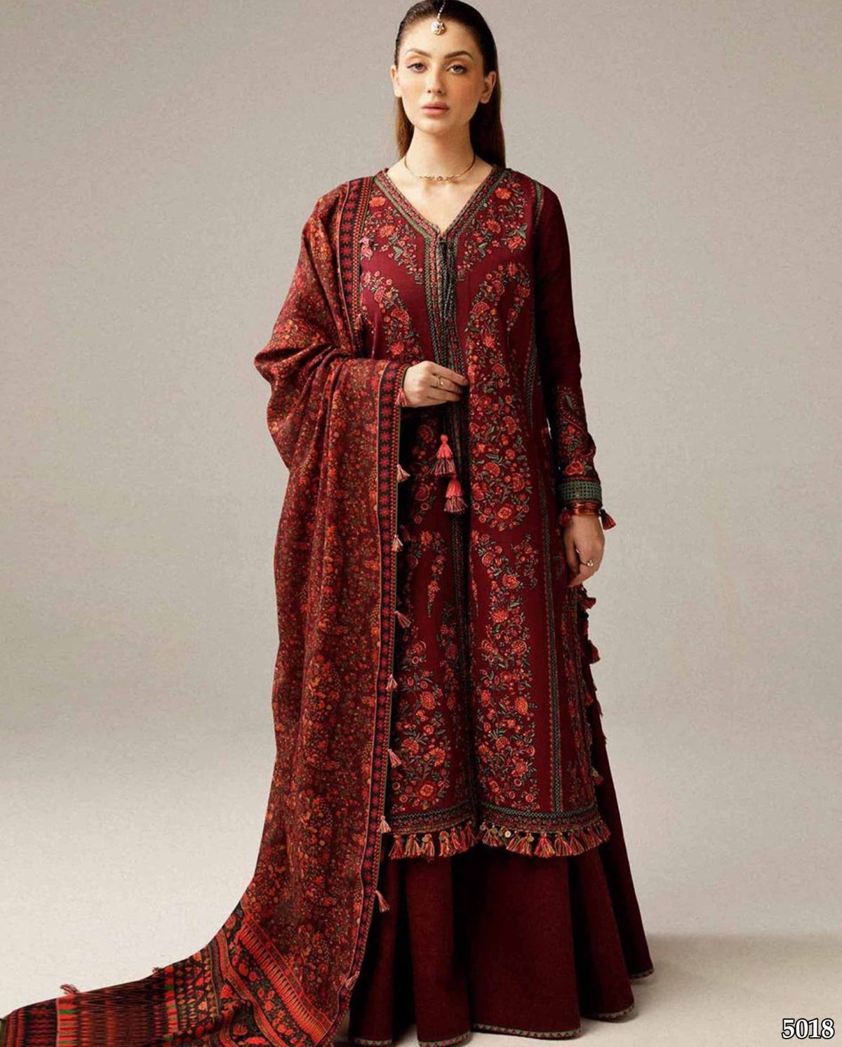 FULLY EMBROIDERED 3PC DHANAK DRESS WITH PRINTED  SHAWL